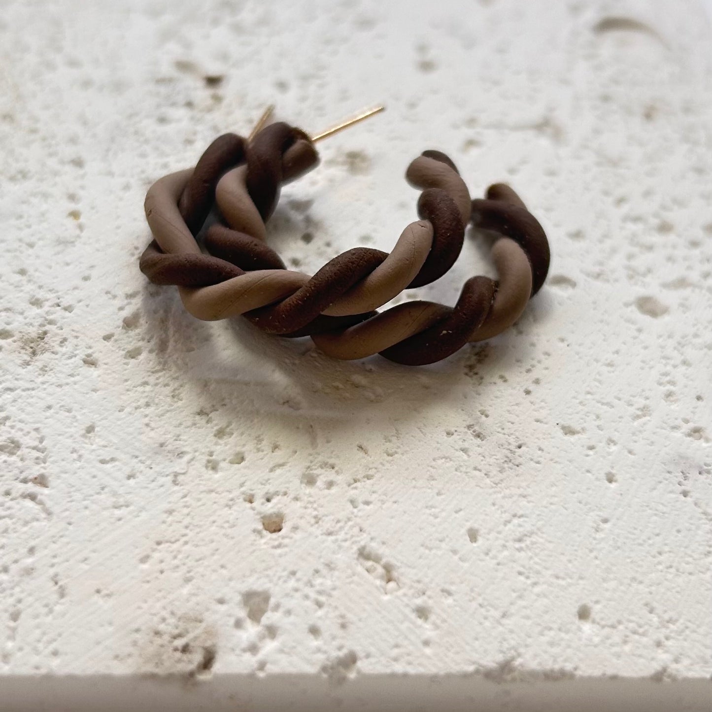Stone and Sand Twisted