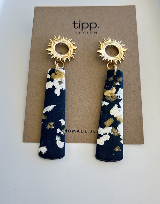 Demure"ish" Navy/Gold